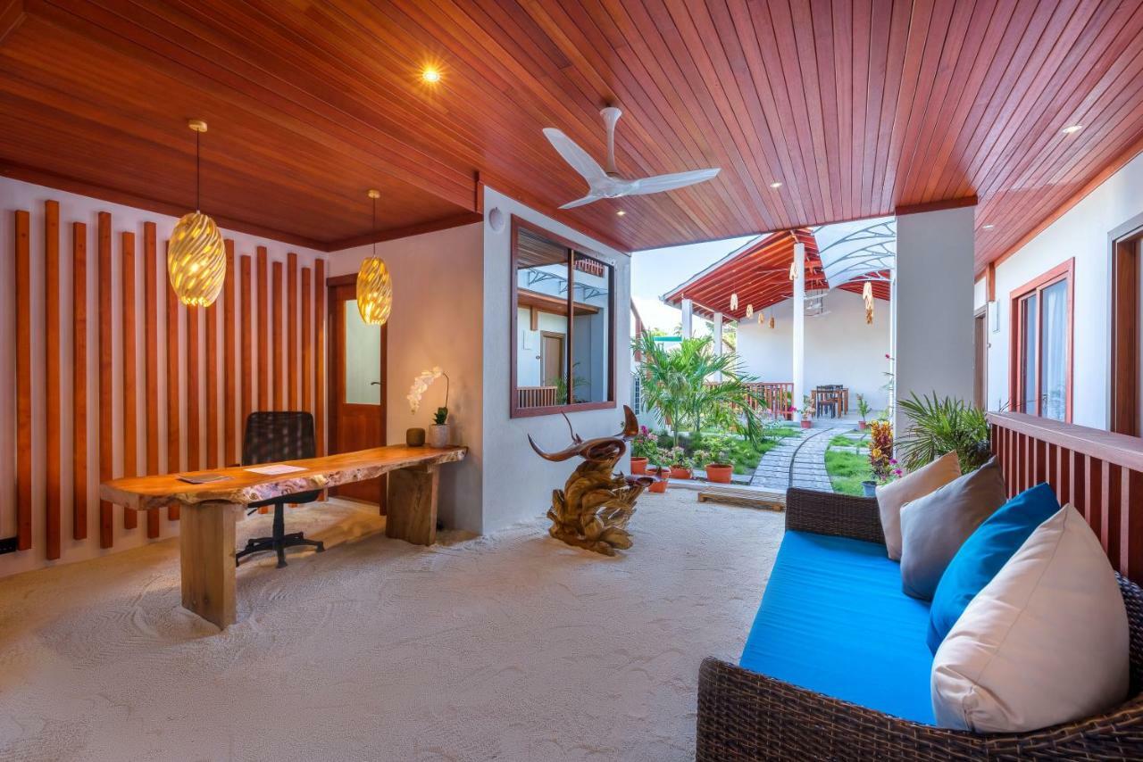 Ithaa Dhigurah - Feel Like Home Stay Extérieur photo
